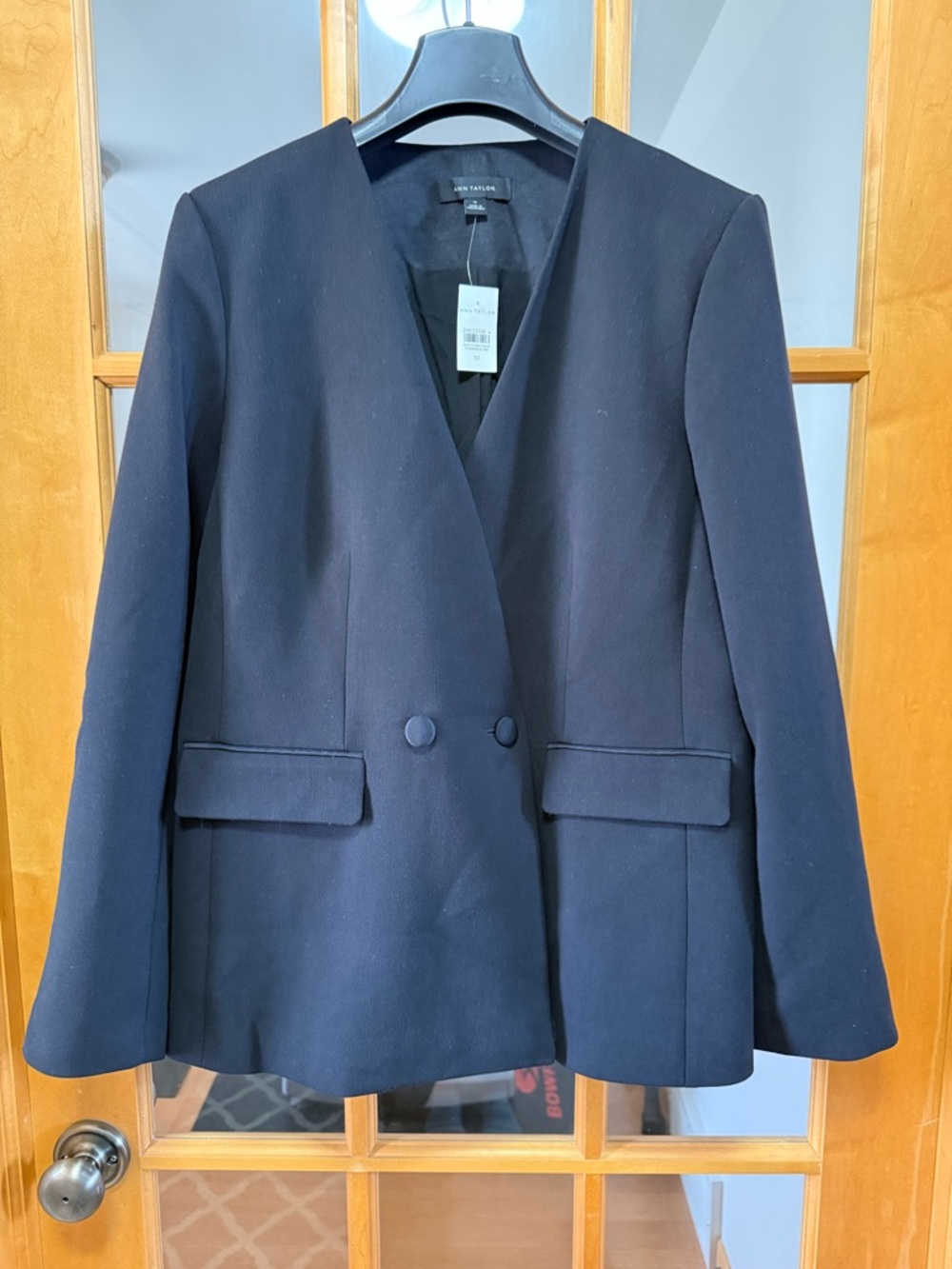 Ann Taylor Black Double-Button V-Neck Blazer